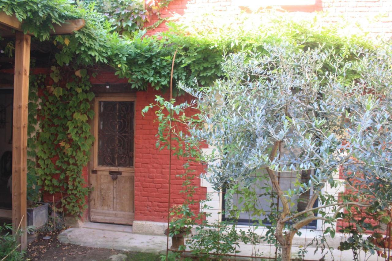 Le Refuge Des Cordeliers Apartman Laon Kültér fotó