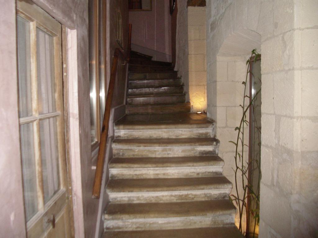 Le Refuge Des Cordeliers Apartman Laon Kültér fotó